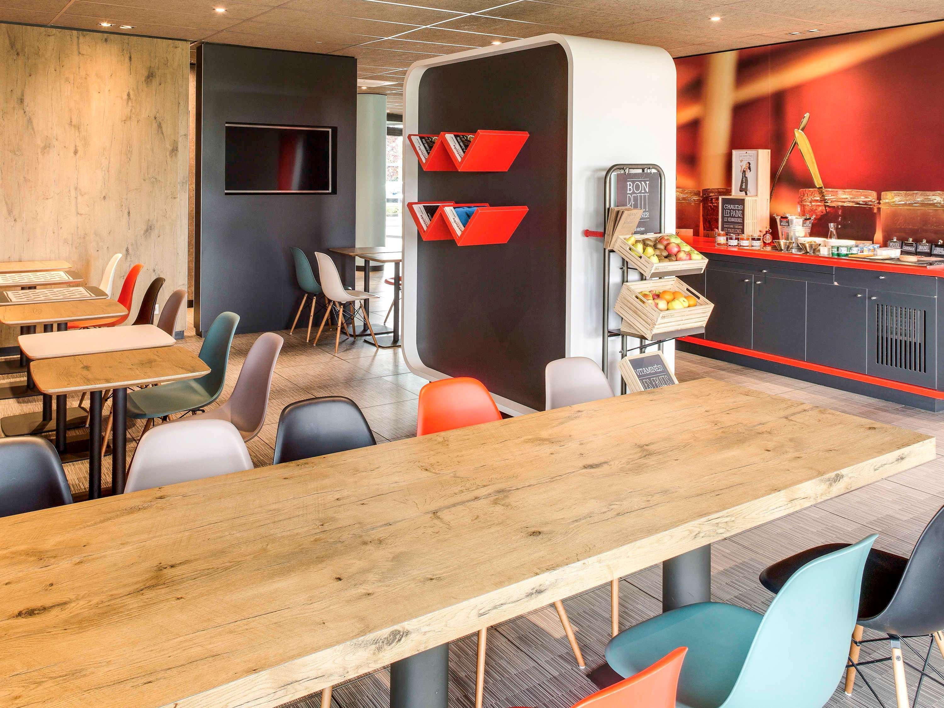 Ibis Montceau Les Mines Hotel Ngoại thất bức ảnh